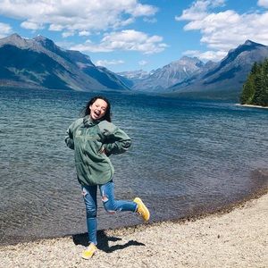 Meet your Posher, Emma